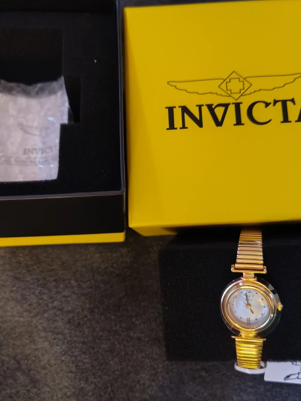 Gold-tone Women's Dress Invicta Watch - Elegant Classic NEW
